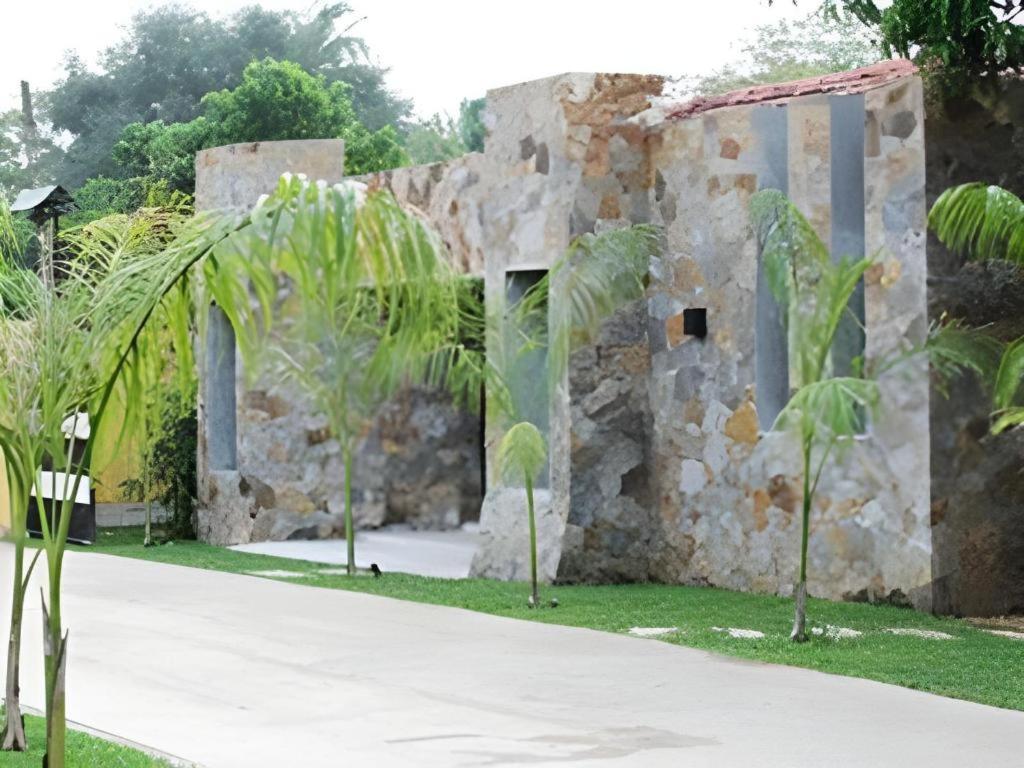 de 5000 m² con 7 habitación/es y 7 baño/s de uso privado, en Yala Tissamaharama Exterior foto