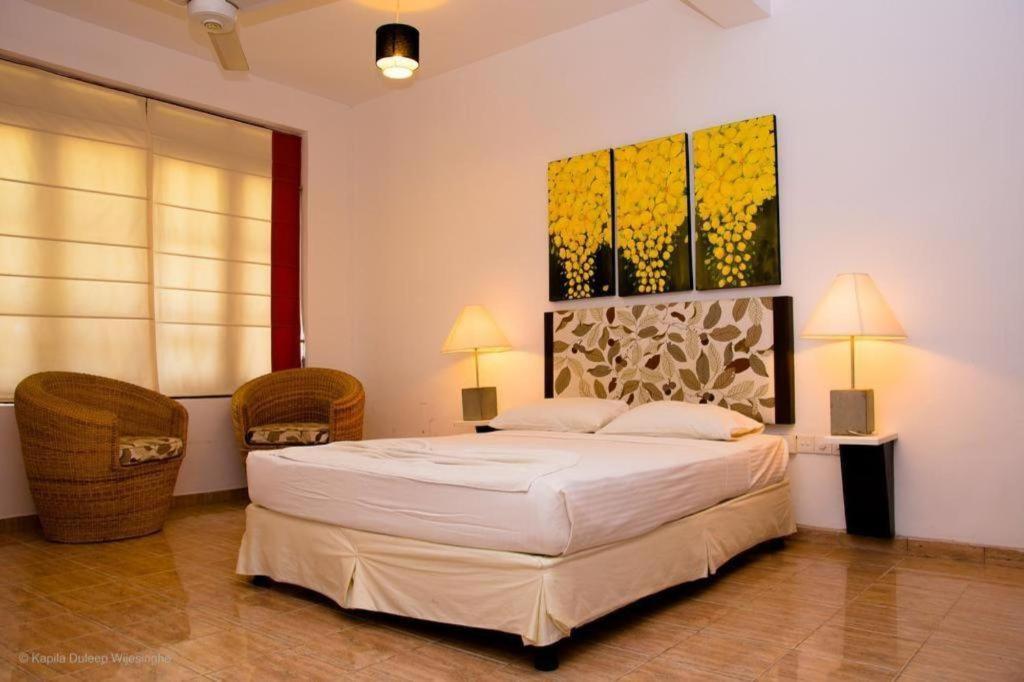 de 5000 m² con 7 habitación/es y 7 baño/s de uso privado, en Yala Tissamaharama Exterior foto