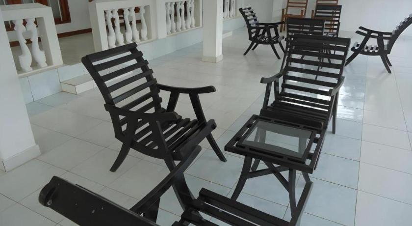 de 5000 m² con 7 habitación/es y 7 baño/s de uso privado, en Yala Tissamaharama Exterior foto